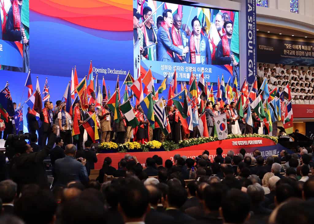 flag bearers at the world evangelical alliance s general assembly in seoul image c 1400